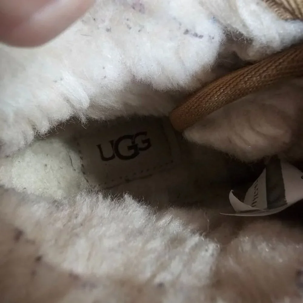 UGG chestnut neumel